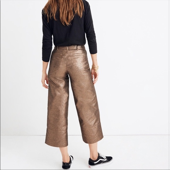 NWOT Gorgeous bronze wide leg trousers - Picture 4 of 9